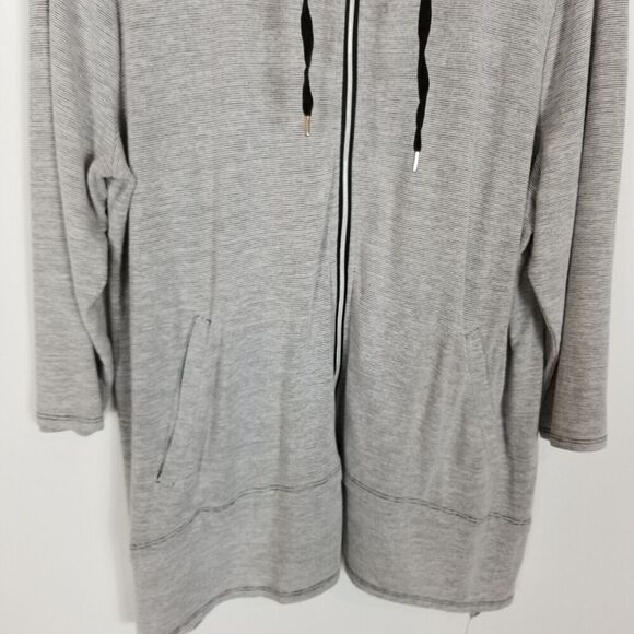 Chico's Weekends Women Full Zip Cardigan Size XL Gray striped Long Comfort - Picture 3 of 8